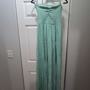 Pretty and comfortable maxi dress